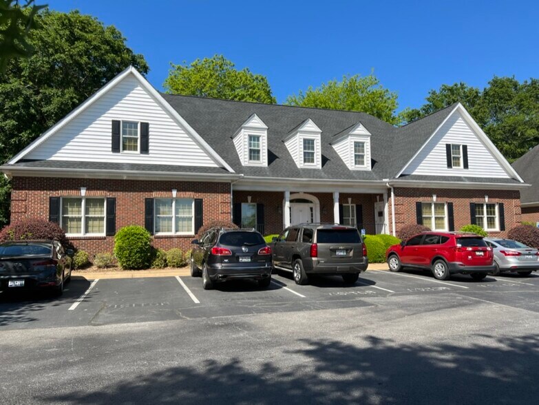 102 Commons Blvd, Piedmont, SC à louer - Photo du bâtiment - Image 2 de 12
