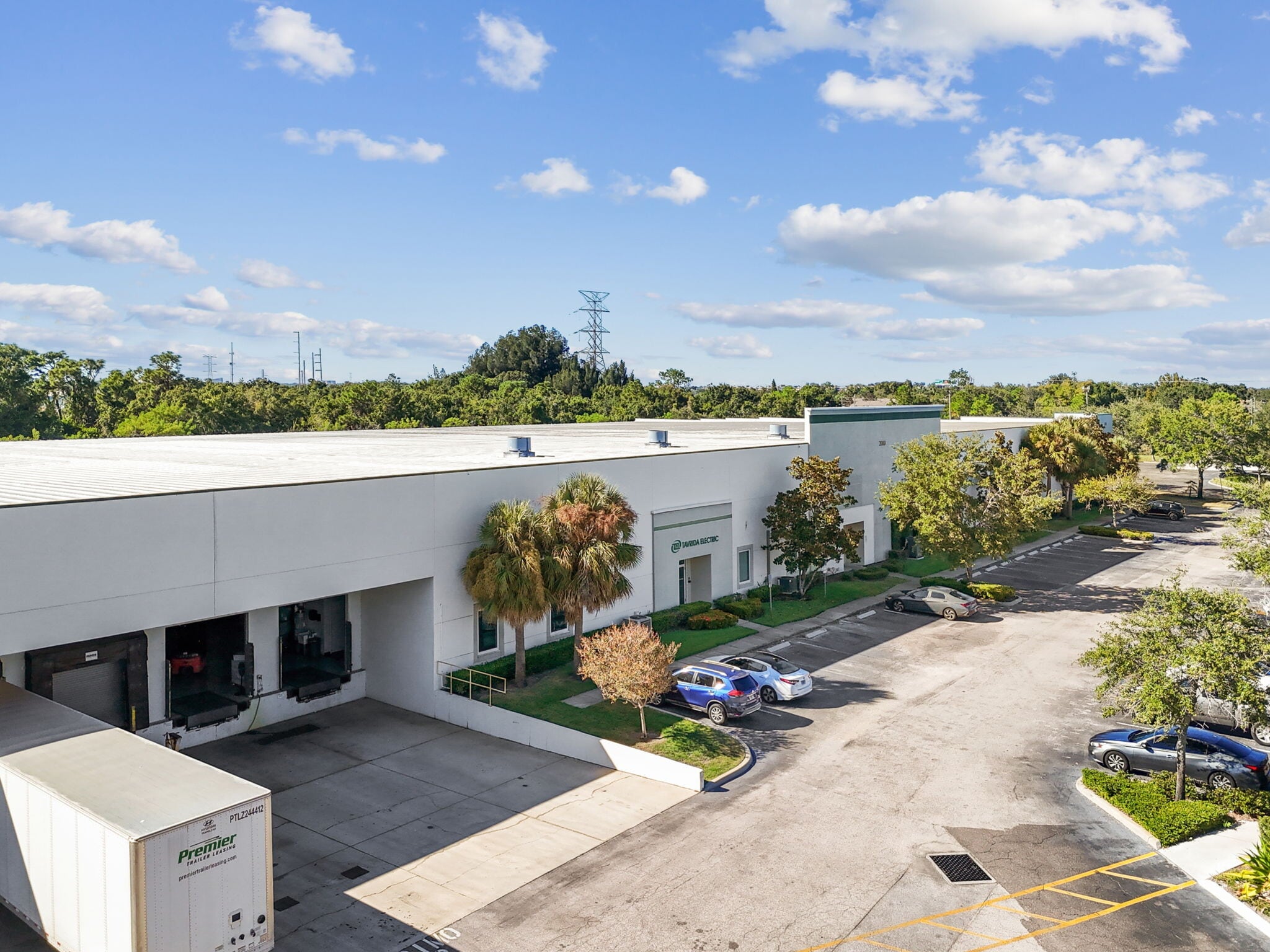 2000 Tall Pines Dr, Largo, FL for lease Building Photo- Image 1 of 2