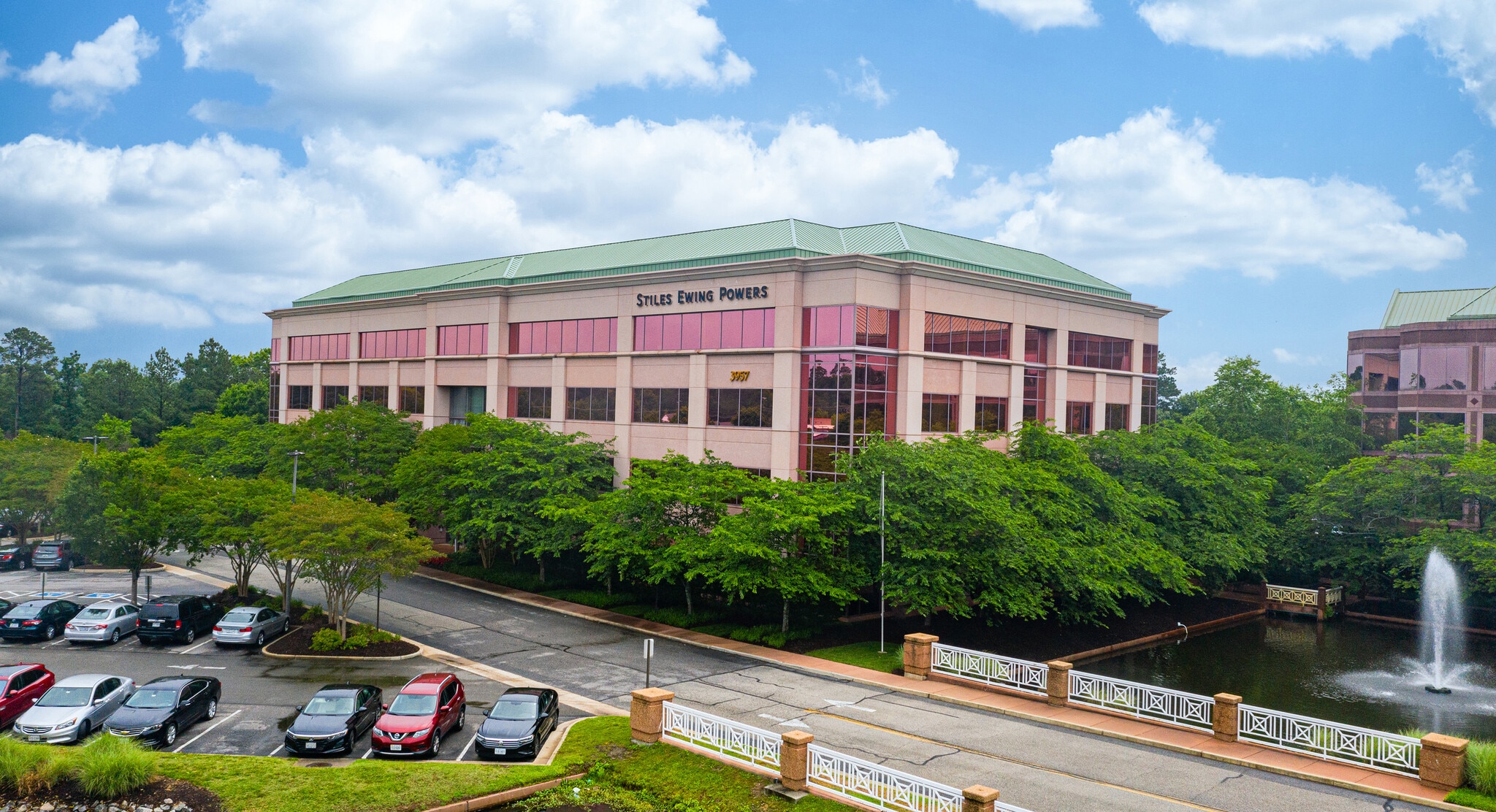 3957 Westerre Pky, Richmond, VA for lease Primary Photo- Image 1 of 12