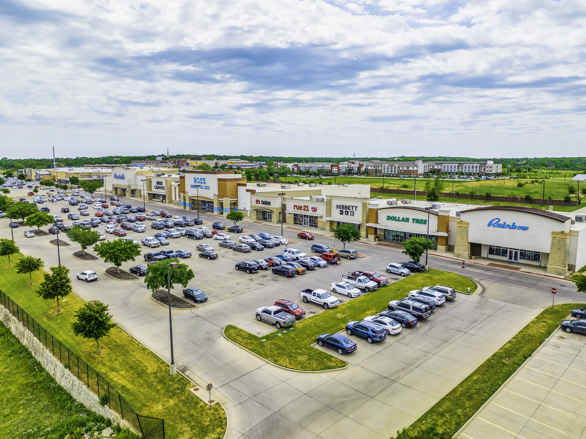 2700 Renaissance Sq, Fort Worth, TX for lease Building Photo- Image 1 of 22