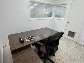 12501-12505 NW 7th Ave, North Miami, FL for lease Interior Photo- Image 2 of 8