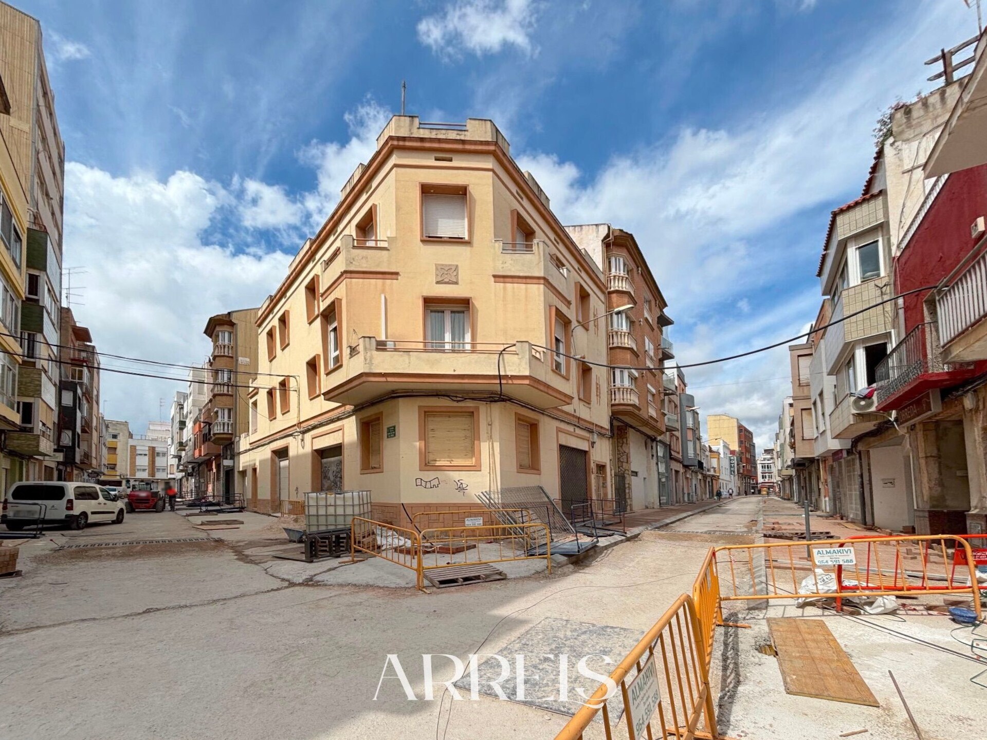 Calle San Pascual, 30, Castelló de la Plana, Castellón for lease Building Photo- Image 1 of 2