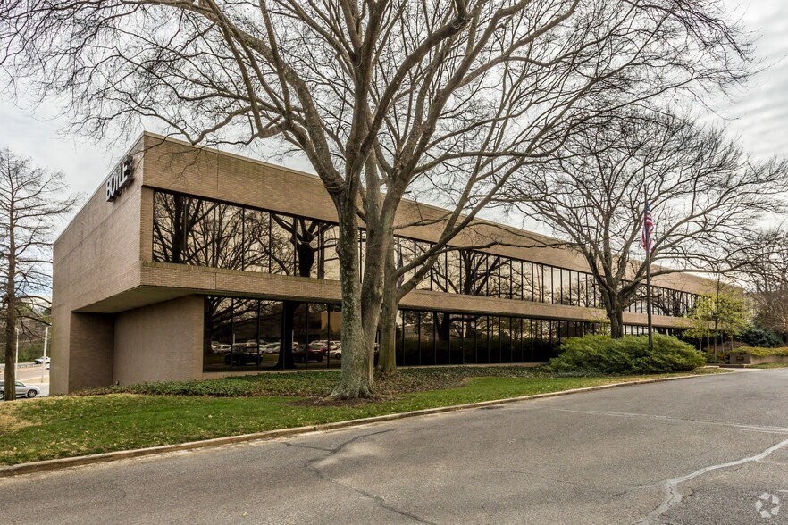 5900 Poplar Ave, Memphis, TN à louer - Photo du bâtiment - Image 1 de 1