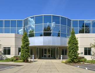 Plus de détails pour 17425 NE Union Hill Rd, Redmond, WA - Industriel à louer