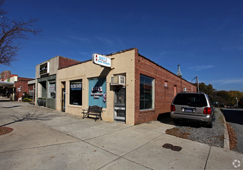 124 N Main St, Belmont, NC for sale - Primary Photo - Image 1 of 1