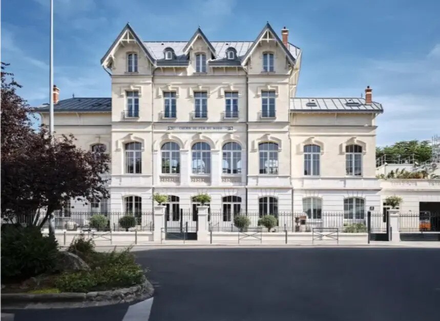 Bureau dans Saint-Ouen-sur-Seine à louer Photo du bâtiment- Image 1 de 7