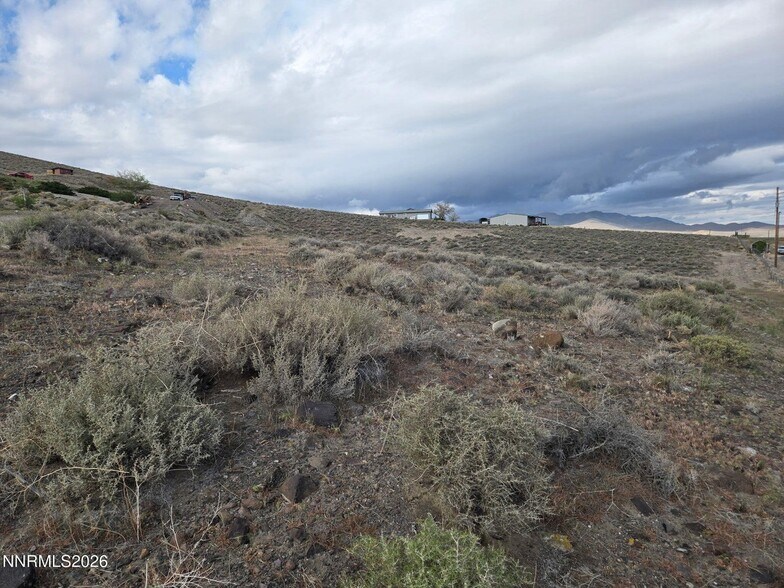 13 Valley View Dr, Fernley, NV for sale - Building Photo - Image 2 of 10