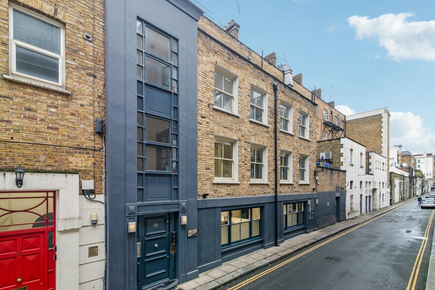 14 Stanhope Mews W, Londres à louer - Photo du bâtiment - Image 2 de 15