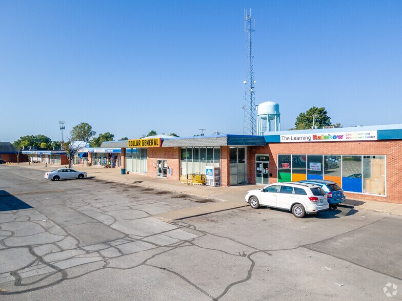 11102-11154 Blue Ridge Blvd, Kansas City, MO à louer - Photo du bâtiment - Image 3 de 7