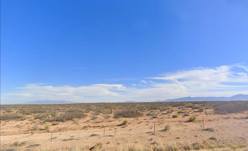 7001 Pete V Domenici Highway, Santa Teresa, NM for sale - Building Photo - Image 3 of 4