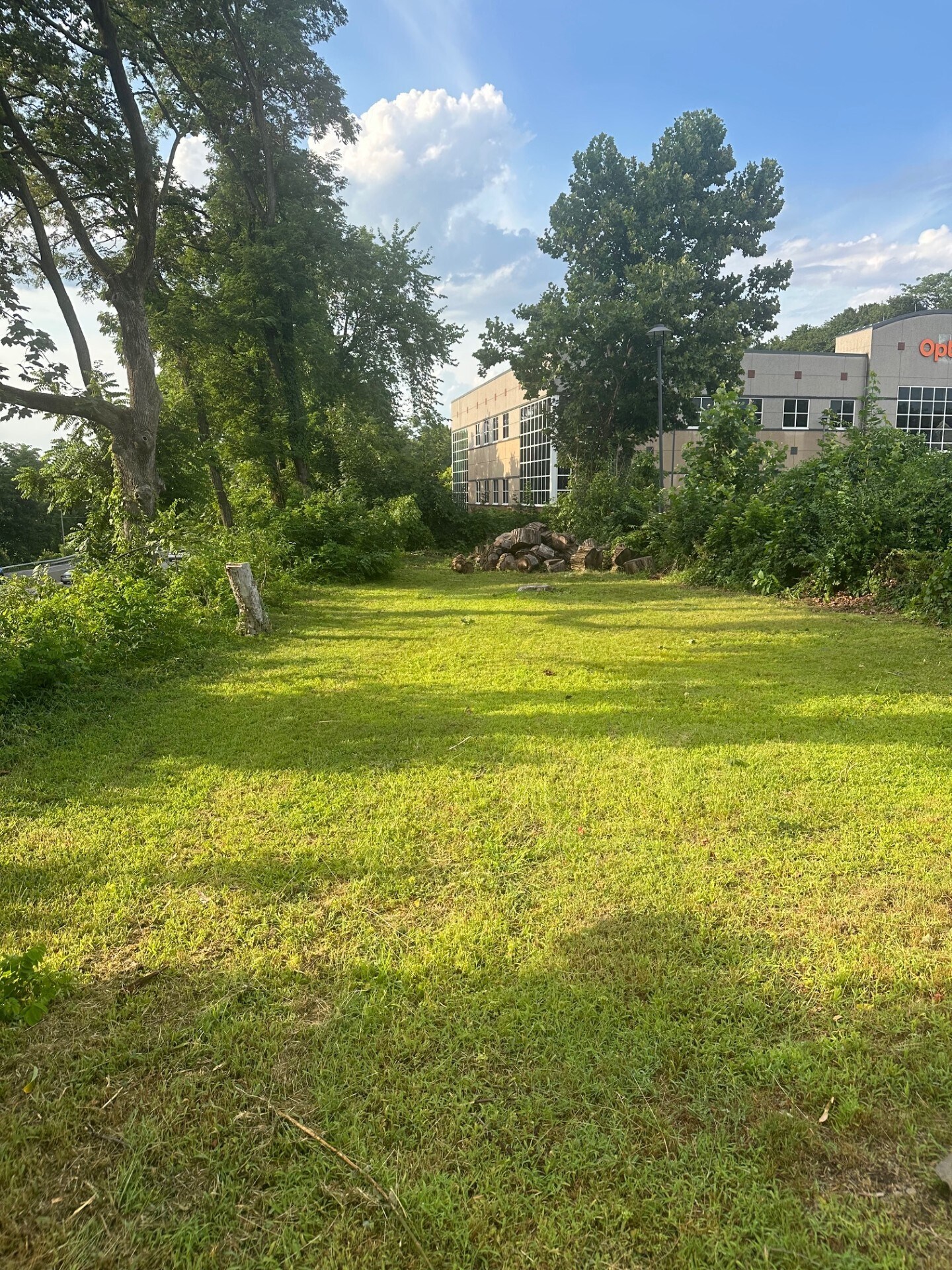 20 Columbia St, Poughkeepsie, NY à vendre Photo du bâtiment- Image 1 de 5