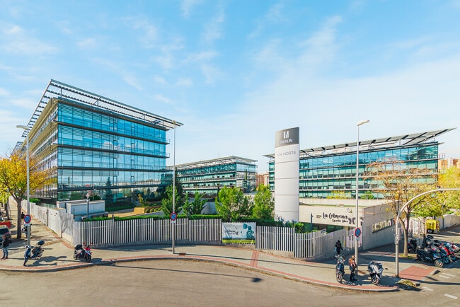 More details for Calle Quintanavides, 17, Madrid - Office for Lease