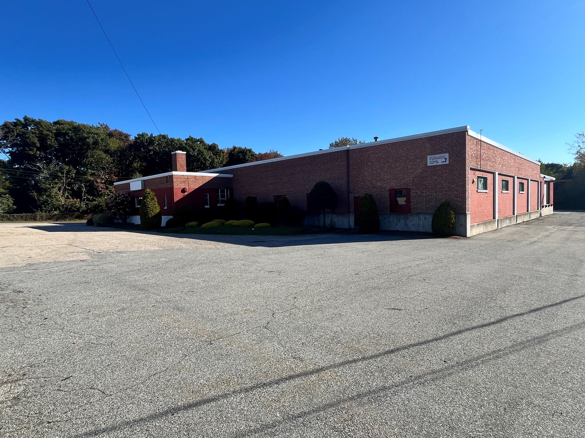 1370 Elmwood Ave, Cranston, RI for sale Building Photo- Image 1 of 9