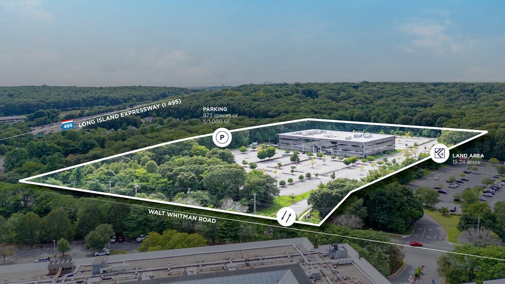 1307 Walt Whitman Rd, Melville, NY à vendre - Photo du bâtiment - Image 2 de 12