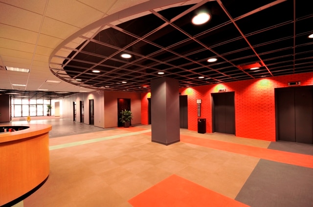 100 E Capitol St, Jackson, MS for lease - Interior Photo - Image 2 of 3