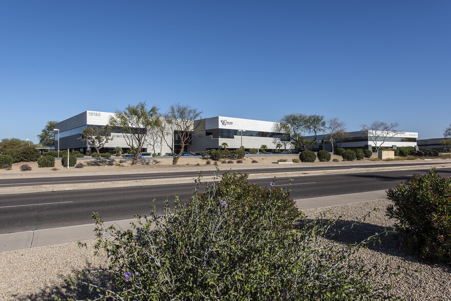 15150 N Hayden Rd, Scottsdale, AZ for lease - Primary Photo - Image 1 of 20