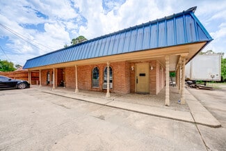 More details for 811 N Travis St, Liberty, TX - Multifamily for Sale