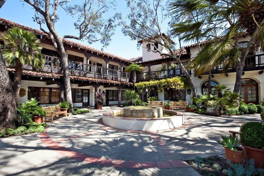 234 E 17th St, Costa Mesa, CA à louer - Autre - Image 2 de 10