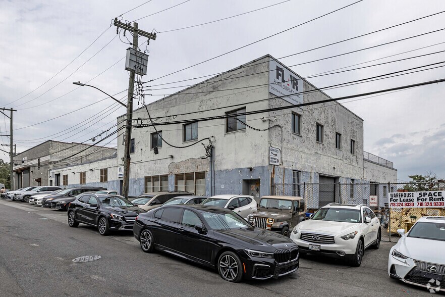 3920 Merritt Ave, Bronx, NY à louer - Photo du bâtiment - Image 3 de 5