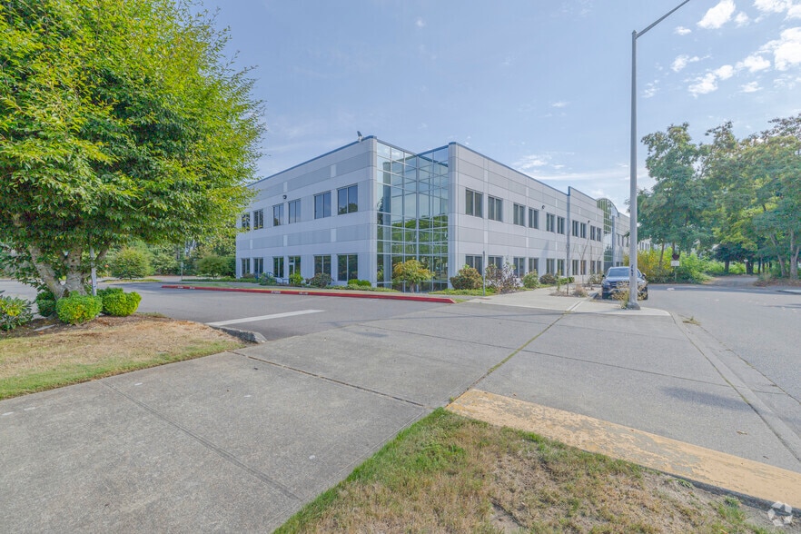 4450 10th Ave SE, Lacey, WA à vendre - Photo du bâtiment - Image 3 de 6