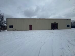 910 N Saginaw St, Saint Charles, MI à vendre Photo intérieure- Image 1 de 2