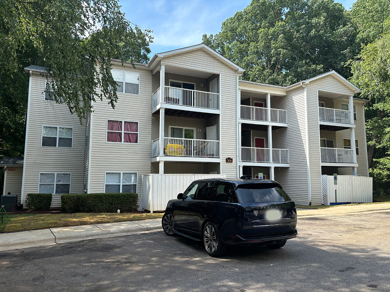 304-308 Buck Jones Rd, Raleigh, NC for sale Building Photo- Image 1 of 1