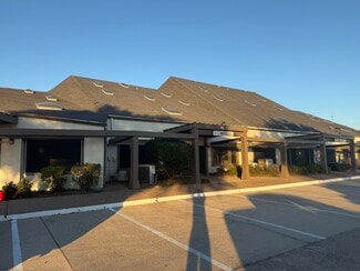 Plus de détails pour 17300 Saturn Ln, Houston, TX - Bureau à louer