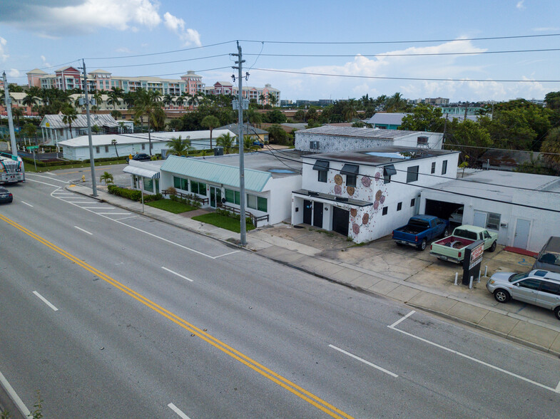 608 N Dixie Hwy, Lantana, FL à vendre - Photo du bâtiment - Image 1 de 19