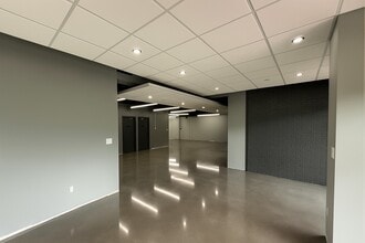 922-938 N State St, Lockport, IL à louer Photo intérieure- Image 2 de 8