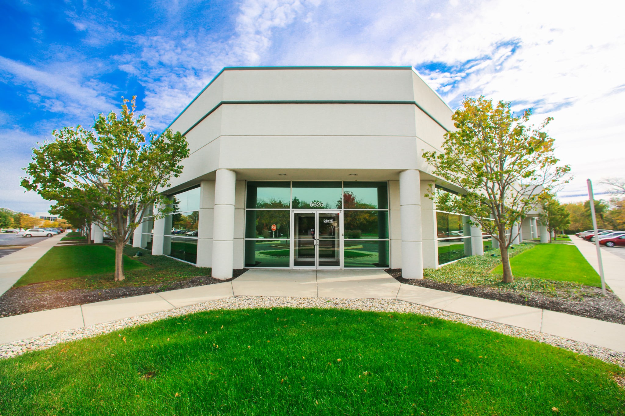 6625 Network Way, Indianapolis, IN for lease Primary Photo- Image 1 of 9