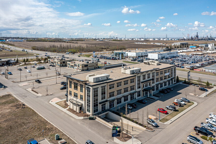 2457 Broadmoor Blvd, Strathcona County, AB for lease - Building Photo - Image 2 of 5