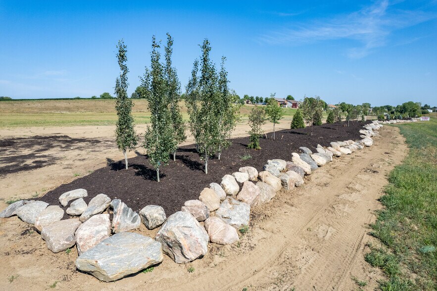 Hwy 6 & Jansen Road West Side, Gretna, NE à vendre - Vidéo aérienne - Image 2 de 12