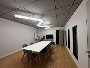 Bureau dans La Chapelle-sur-Erdre à vendre Photo intérieure- Image 2 de 13