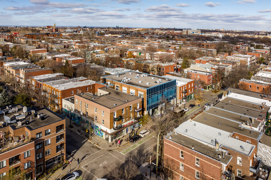 1375 Av Laurier E, Montréal, QC for sale - Aerial - Image 2 of 10