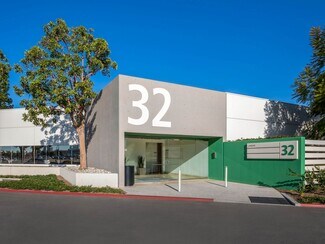 Plus de détails pour 2 Executive Cir, Irvine, CA - Bureau à louer