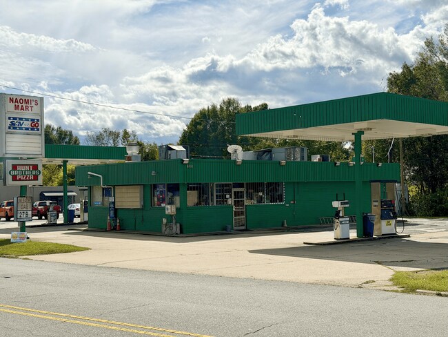 More details for 131 S Hamilton St, Eden, NC - Retail for Sale