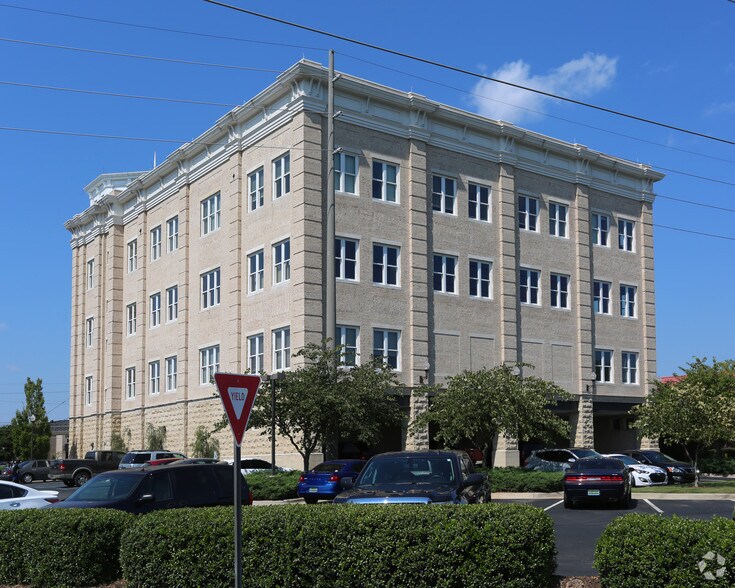 3501 Memorial Pkwy SW, Huntsville, AL à louer - Photo du bâtiment - Image 3 de 5