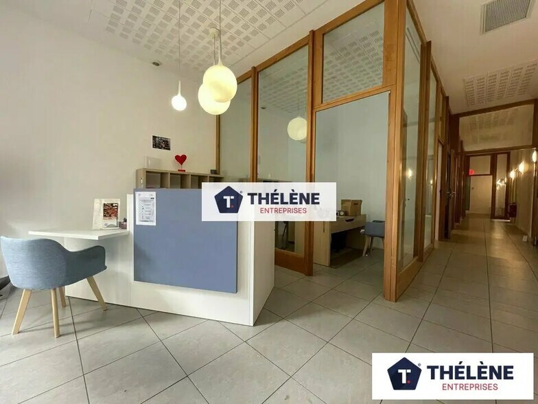 Retail in Montpellier for sale - Interior Photo - Image 2 of 9