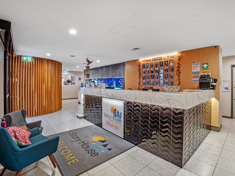 108 Parraweena Rd, Miranda for sale - Interior Photo - Image 3 of 11