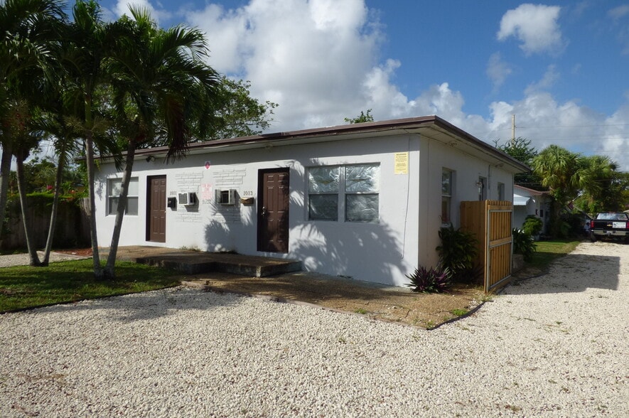 1011 NW 4th Ave, Fort Lauderdale, FL à vendre - Photo du bâtiment - Image 3 de 5