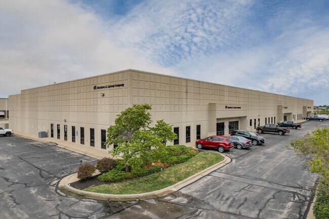 More details for 10542-10556 Lackman Rd, Lenexa, KS - Industrial for Lease