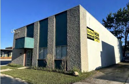 2200 11 Mile Rd, Berkley, MI for sale - Building Photo - Image 2 of 7