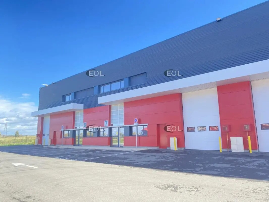 Industrial in Heyrieux for lease Building Photo- Image 1 of 13