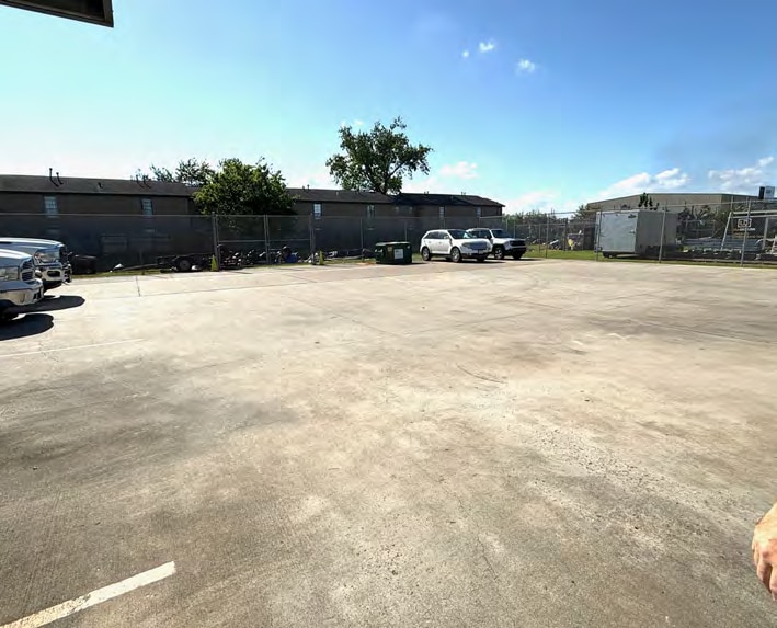 2154 Pansy St, Pasadena, TX à louer - Photo du bâtiment - Image 2 de 4