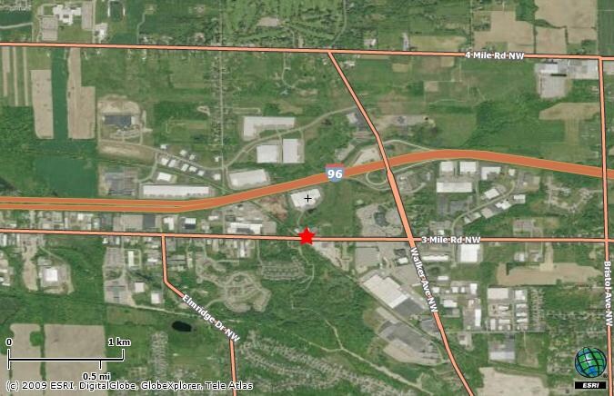 2547 3 Mile Rd NW, Grand Rapids, MI à louer - Aérien - Image 2 de 11