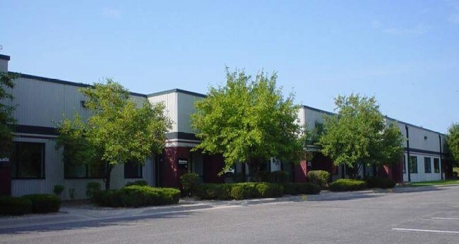 Plus de détails pour 6585-6595 Edenvale Blvd, Eden Prairie, MN - Plusieurs types d'espaces à louer