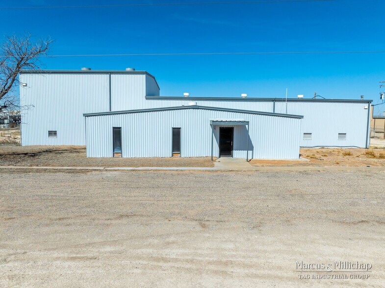 11008 West County Road 128, Odessa, TX à vendre - Photo du bâtiment - Image 3 de 8