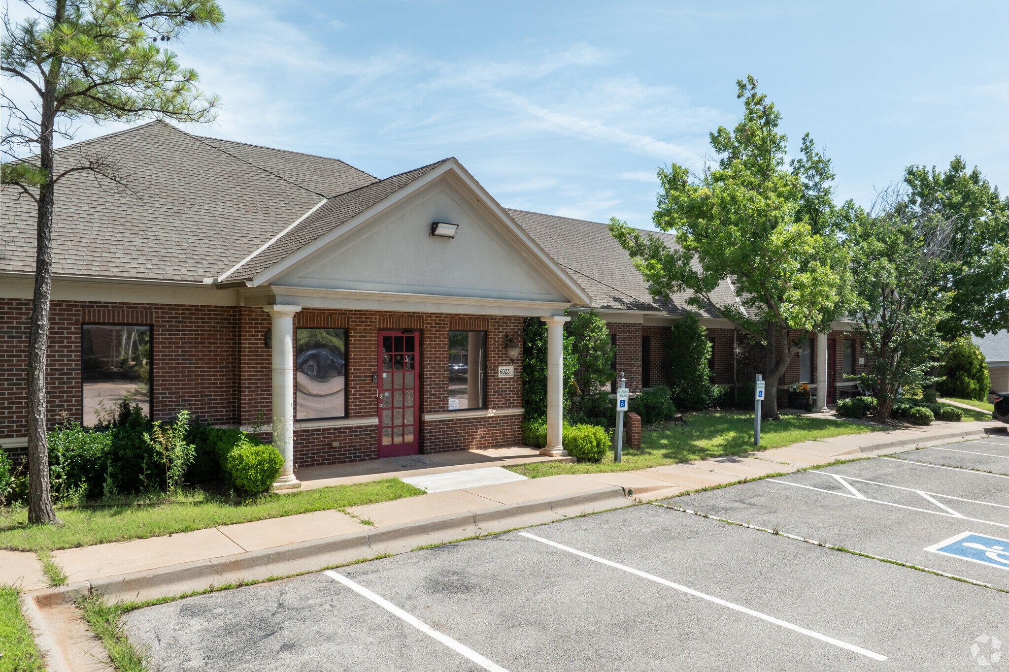 6015-6023 NW 120th Ct, Oklahoma City, OK for sale Primary Photo- Image 1 of 1