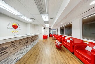 Plus de détails pour 700 E 1st Ave, Hialeah, FL - Bureau à louer