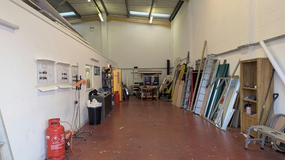 6 Red Ln, Coventry for lease - Building Photo - Image 2 of 11